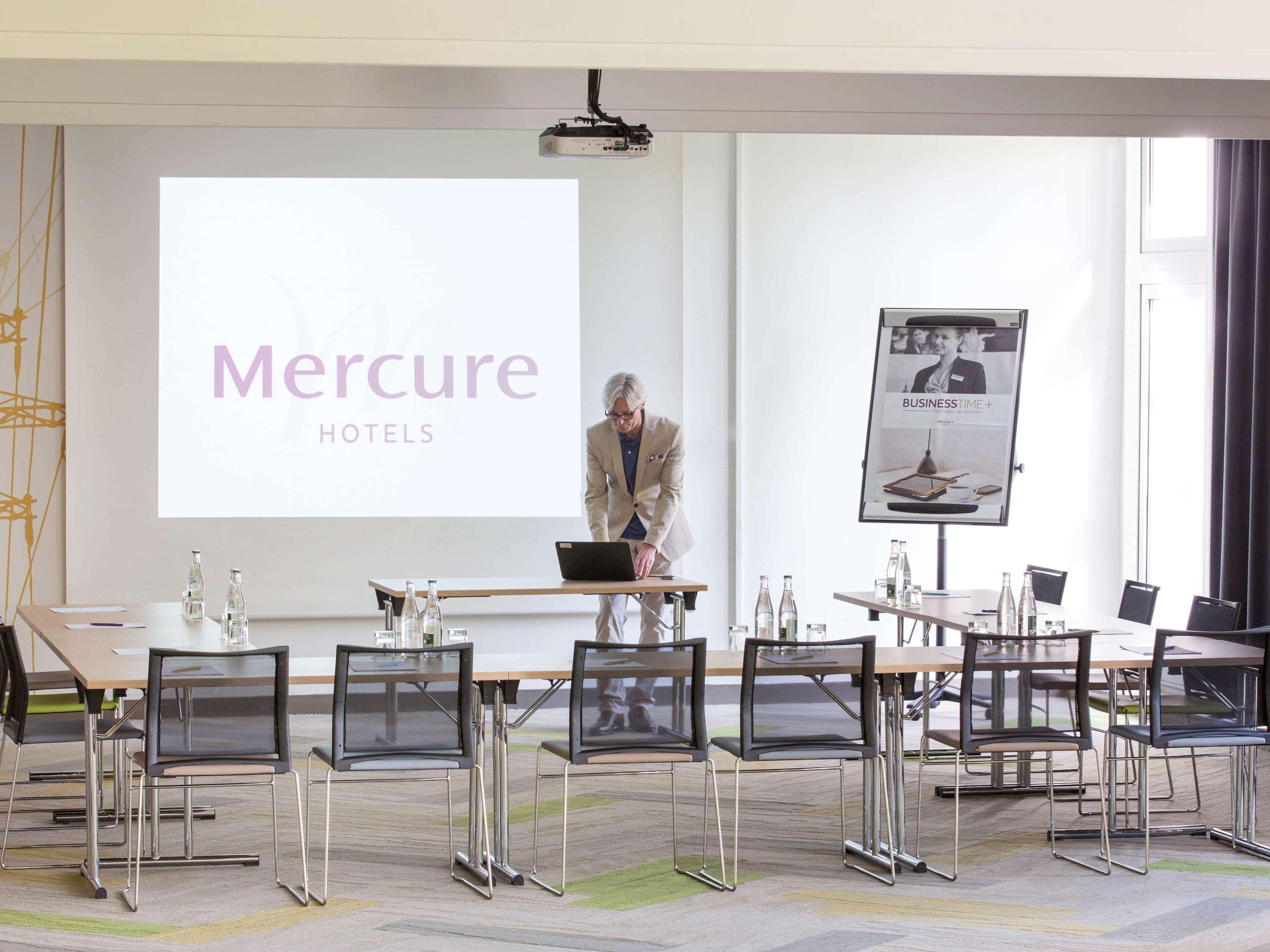 Mercure Paris Sud Les Ulis-Courtaboeuf Ngoại thất bức ảnh