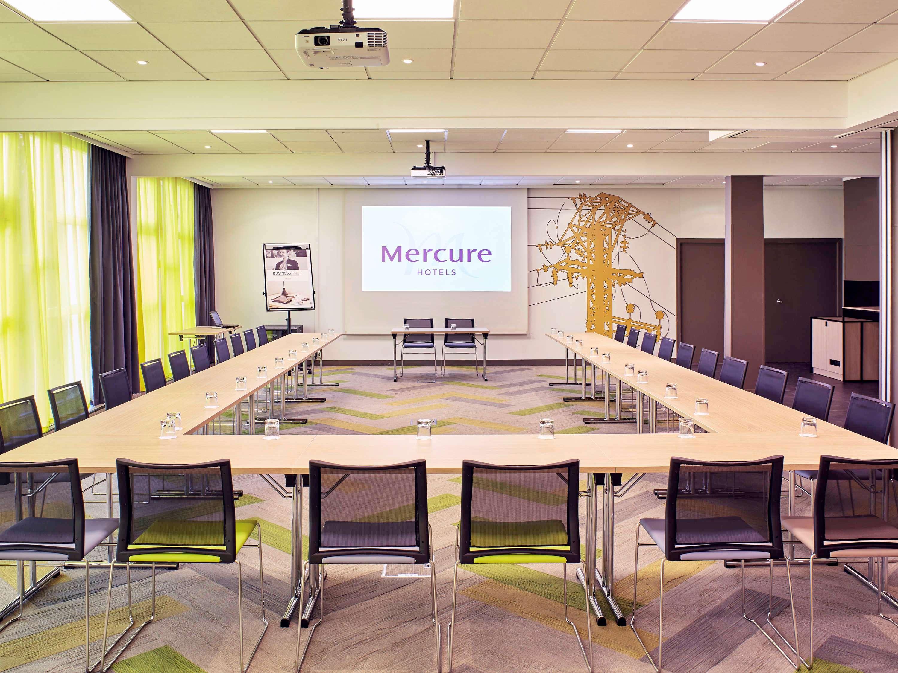 Mercure Paris Sud Les Ulis-Courtaboeuf Ngoại thất bức ảnh