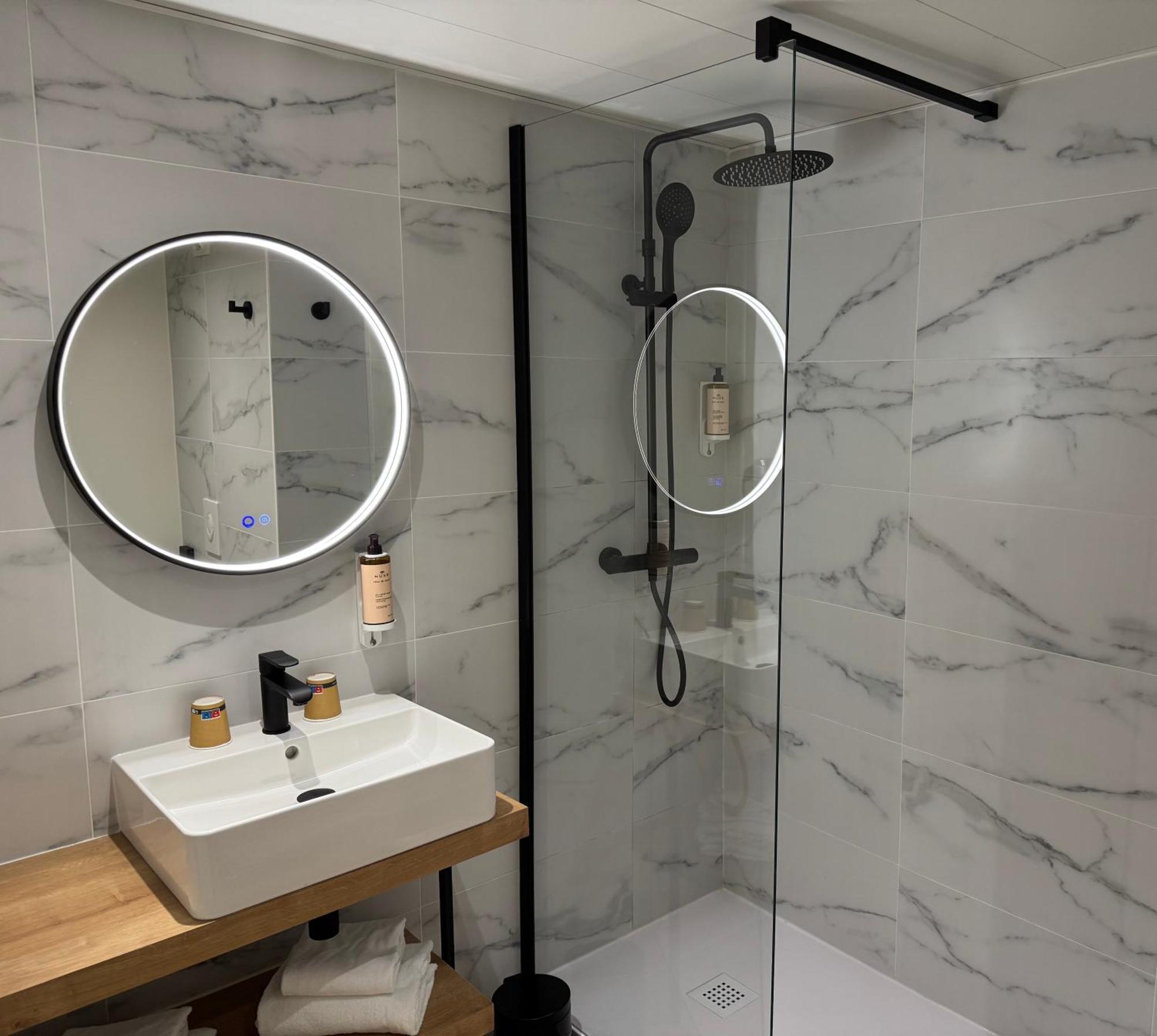 Mercure Paris Sud Les Ulis-Courtaboeuf Ngoại thất bức ảnh